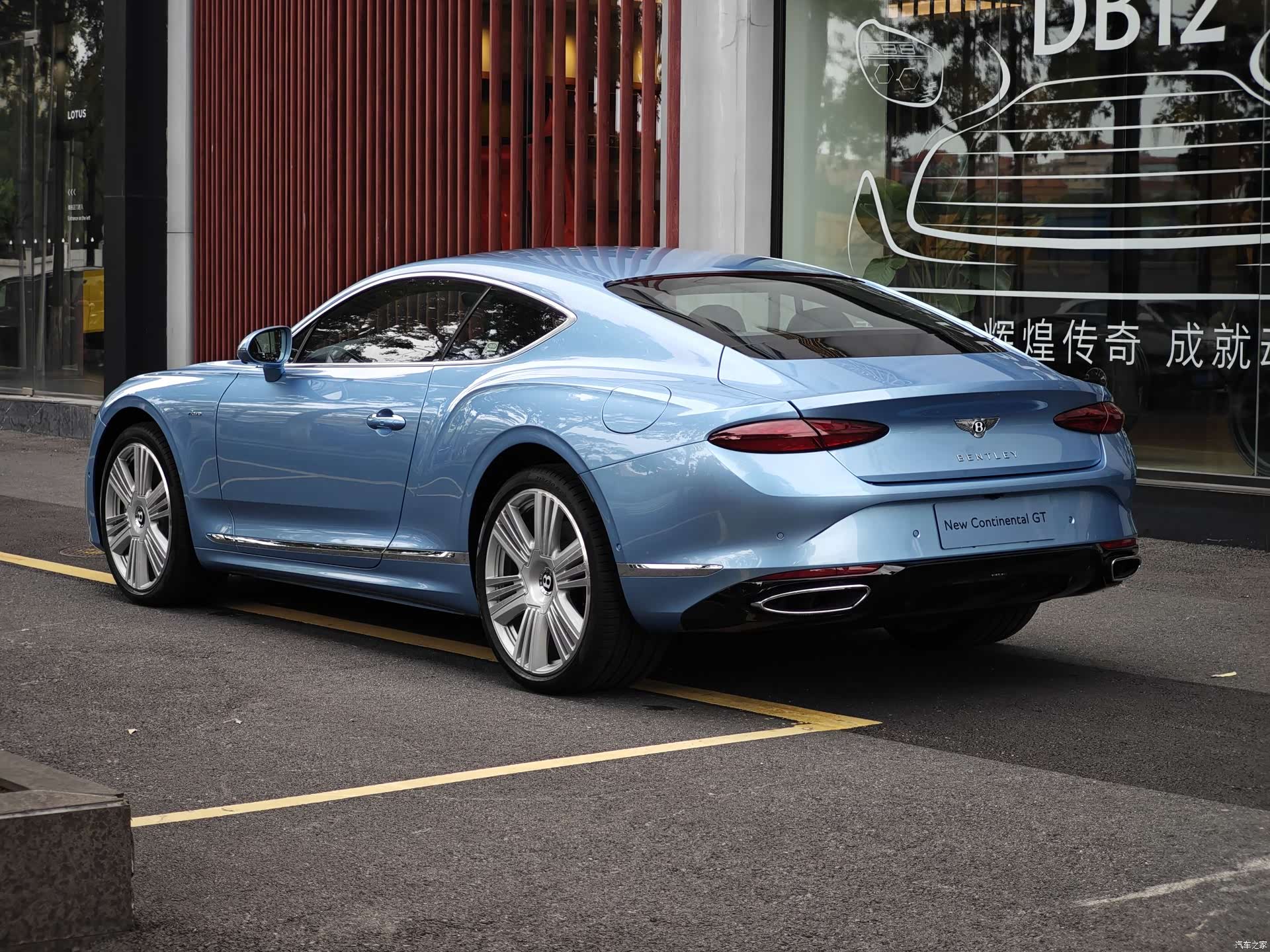 Bentley Continental GT, 2024 2
