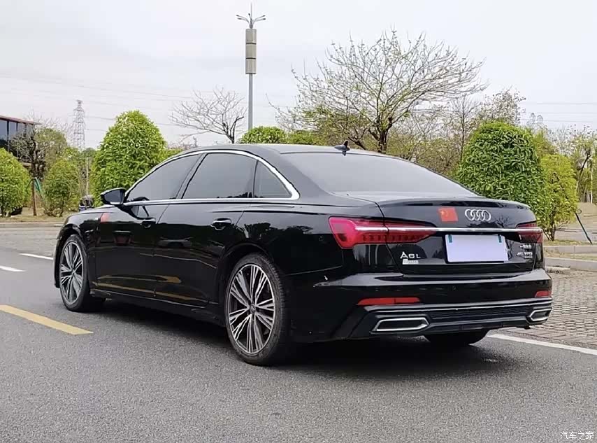 Audi A6L, 2019 9