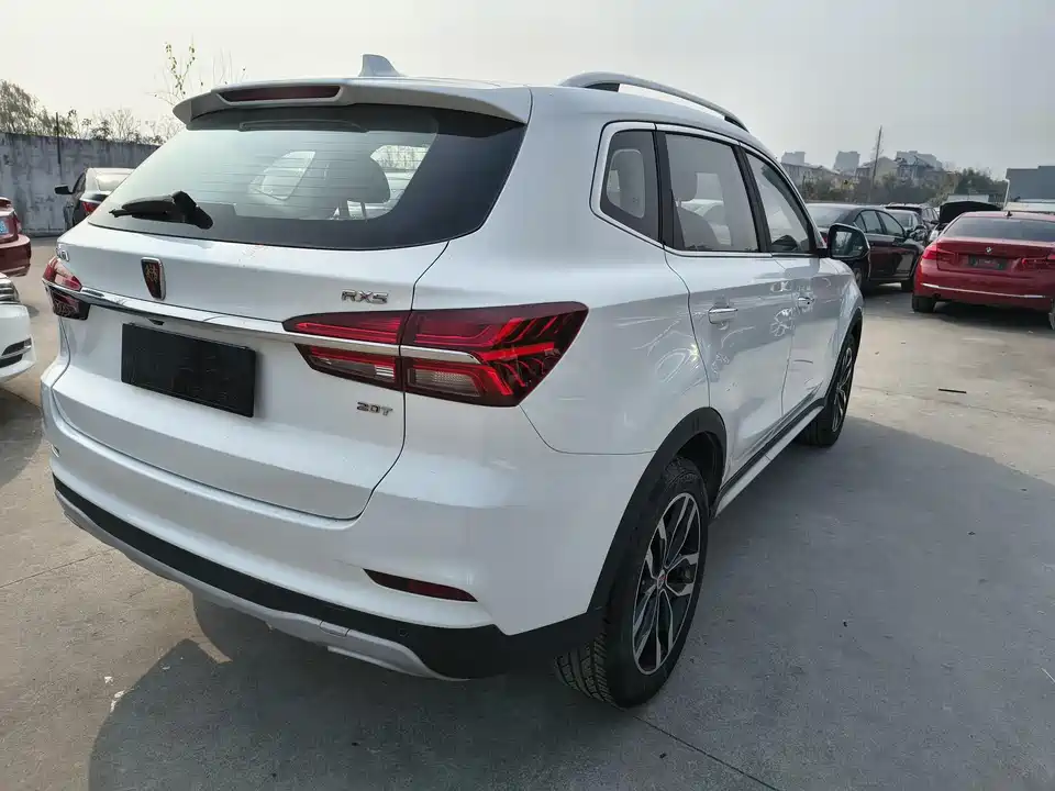Roewe RX5