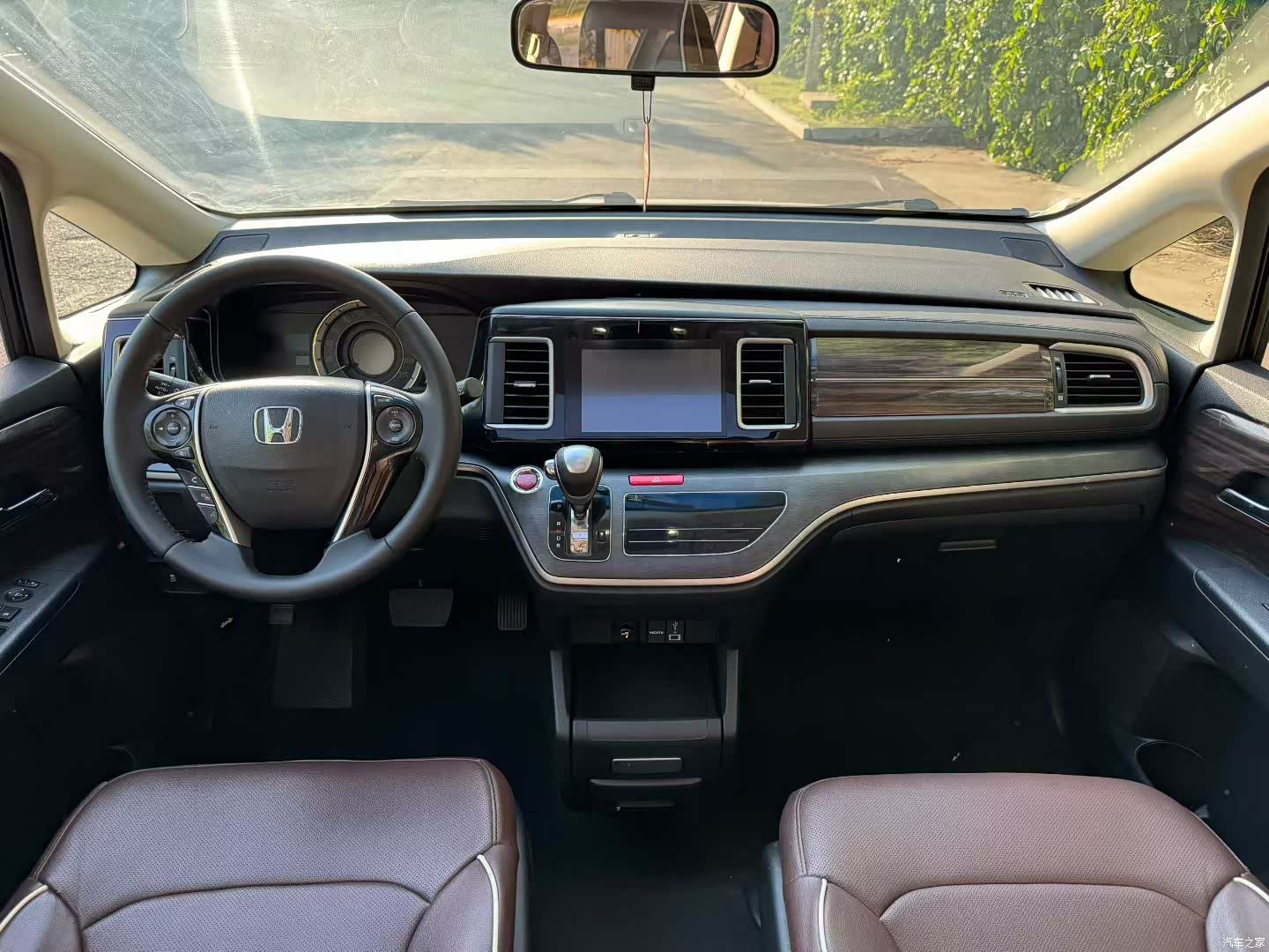 Honda Elysion, 2017 7