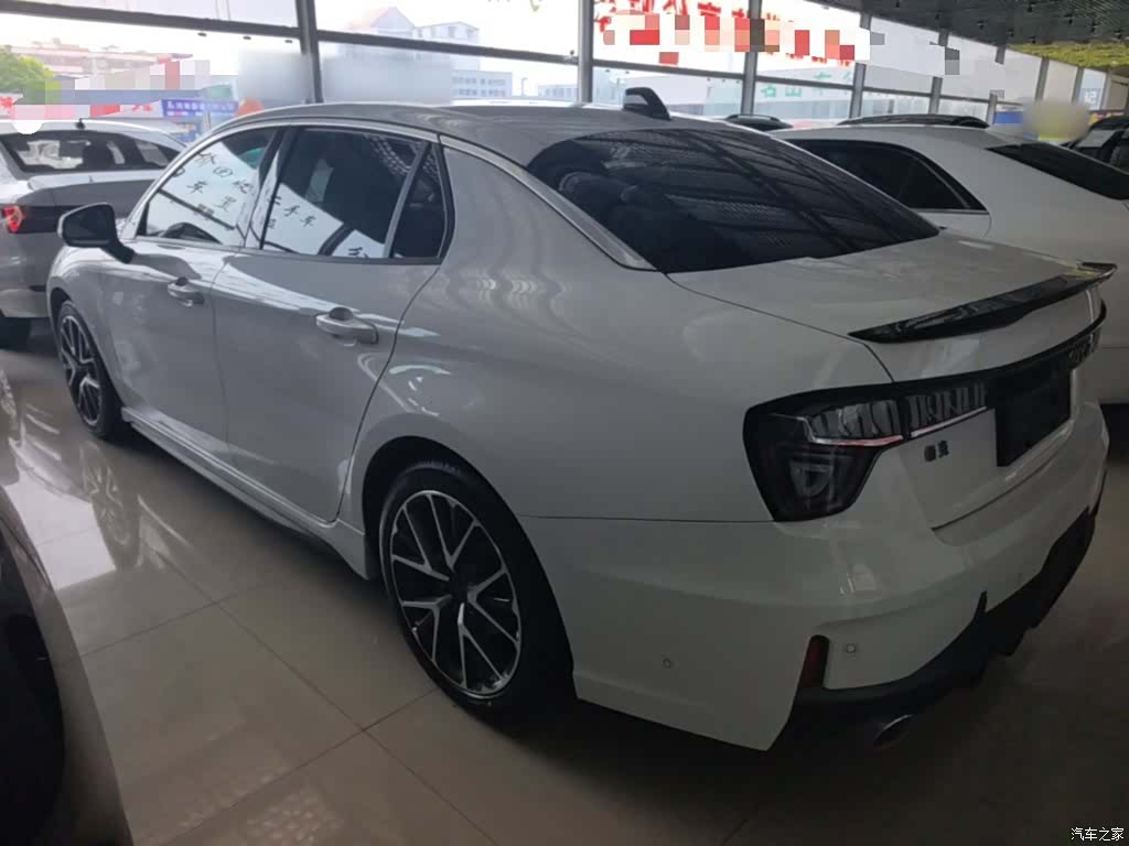 Lynk & Co 01, 2019 все фото