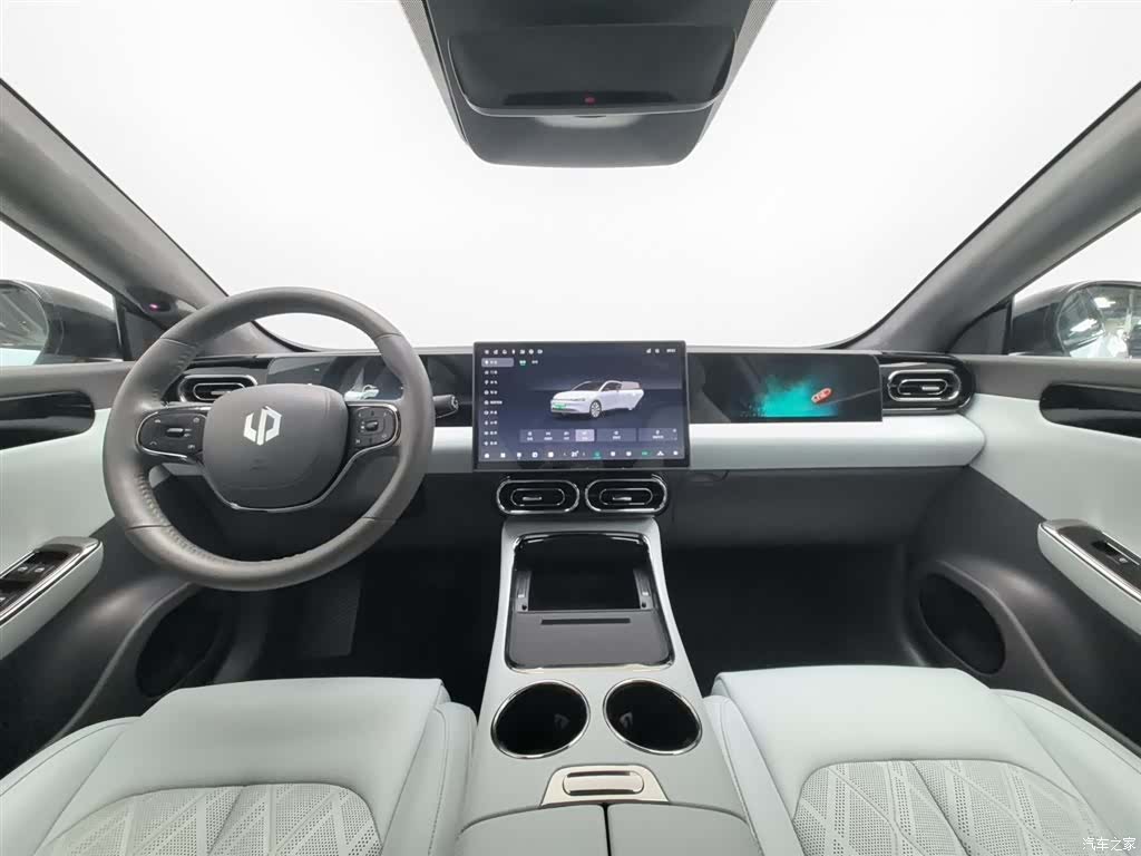 Leapmotor C01, 2024 все фото