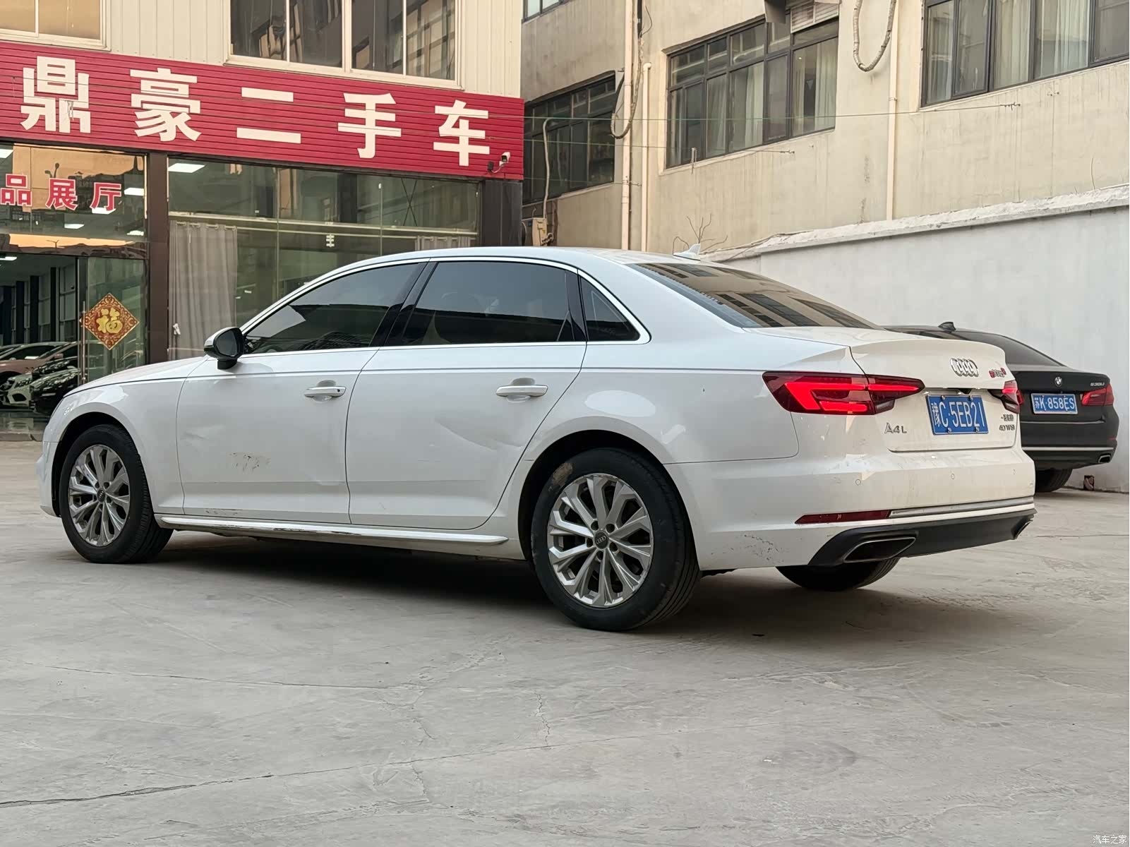 Audi A4L, 2019 6