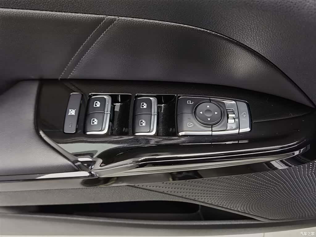 Kia K5, 2021 9
