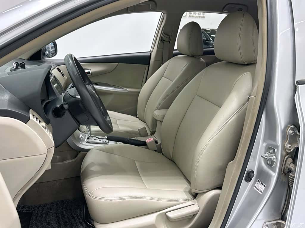 Toyota Corolla, 2012 8