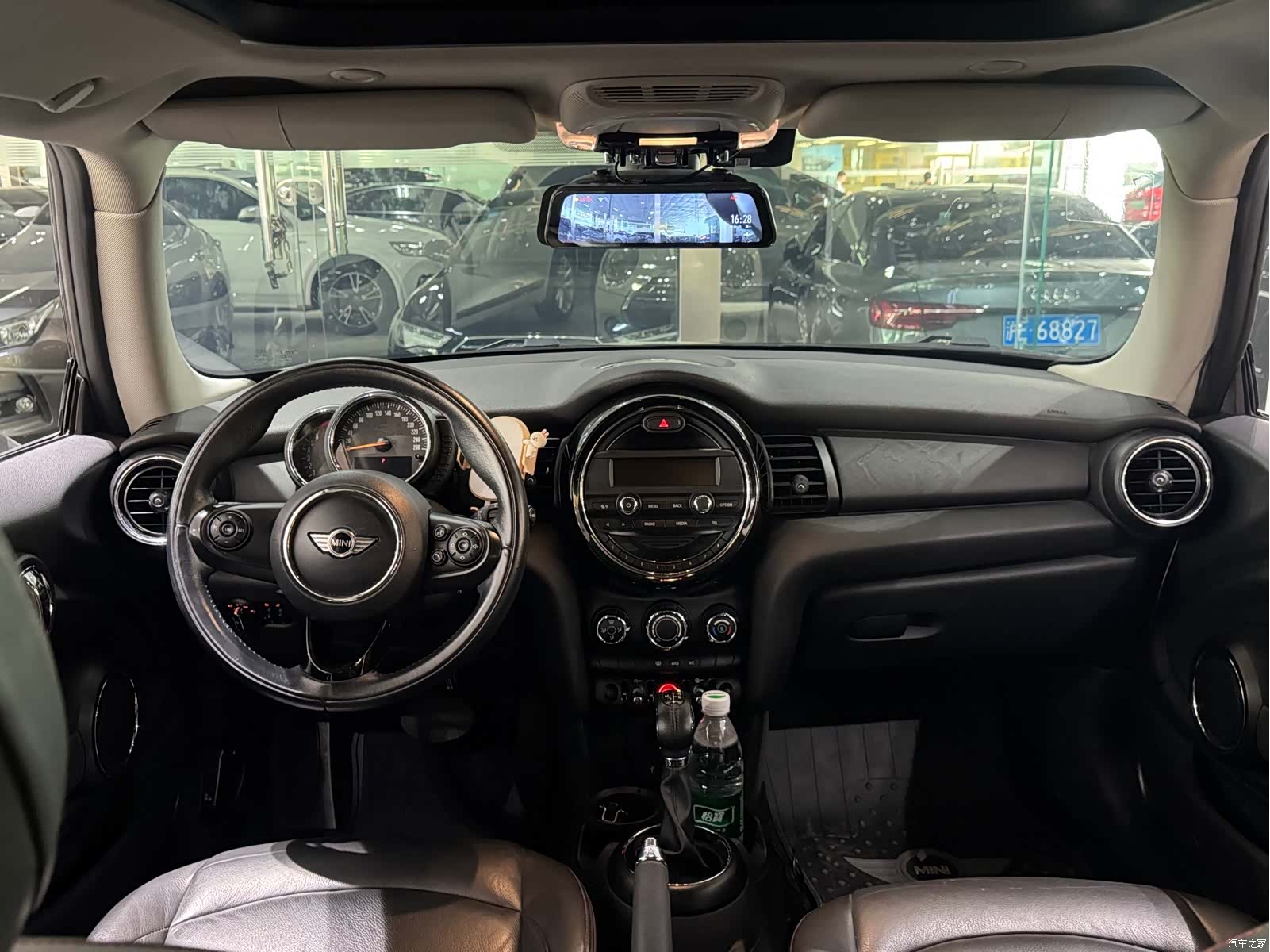Mini ONE+, 2014 8