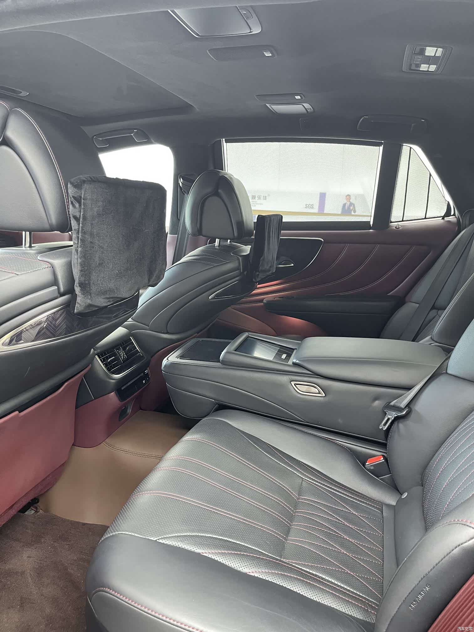 Lexus LS, 2018 6