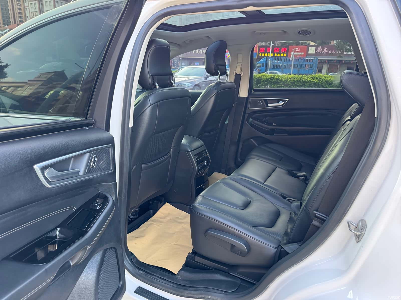 Ford Edge, 2016 10