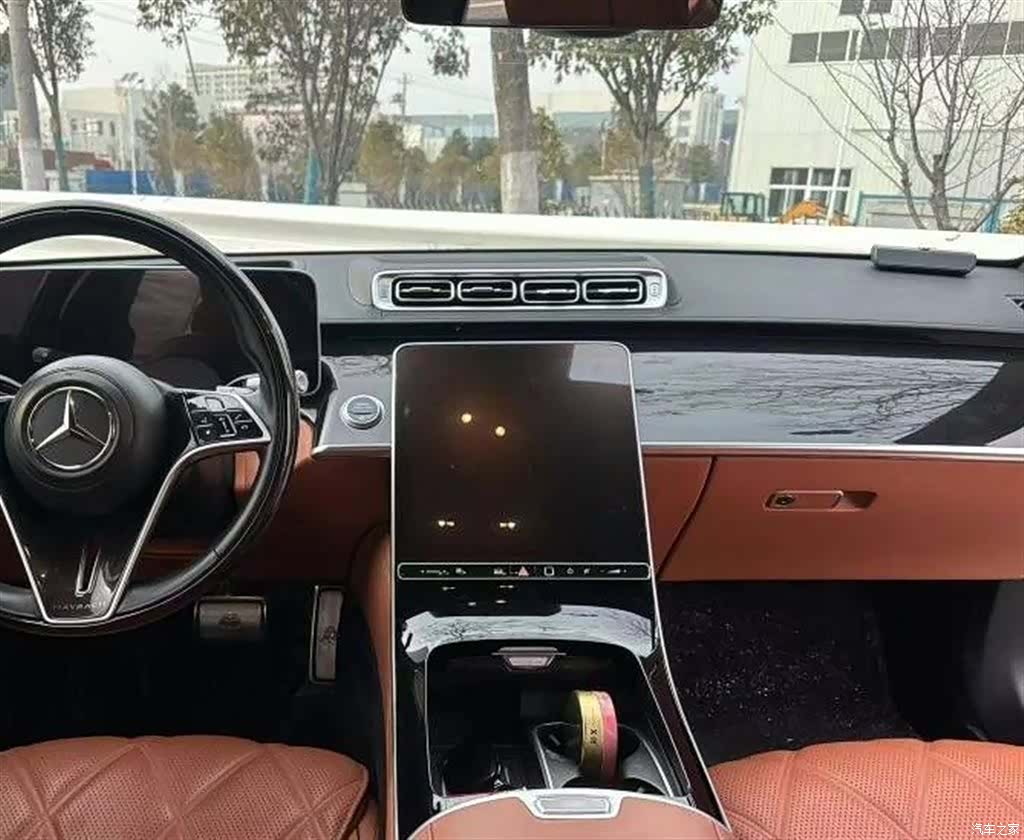 Maybach S-Class, 2023 8