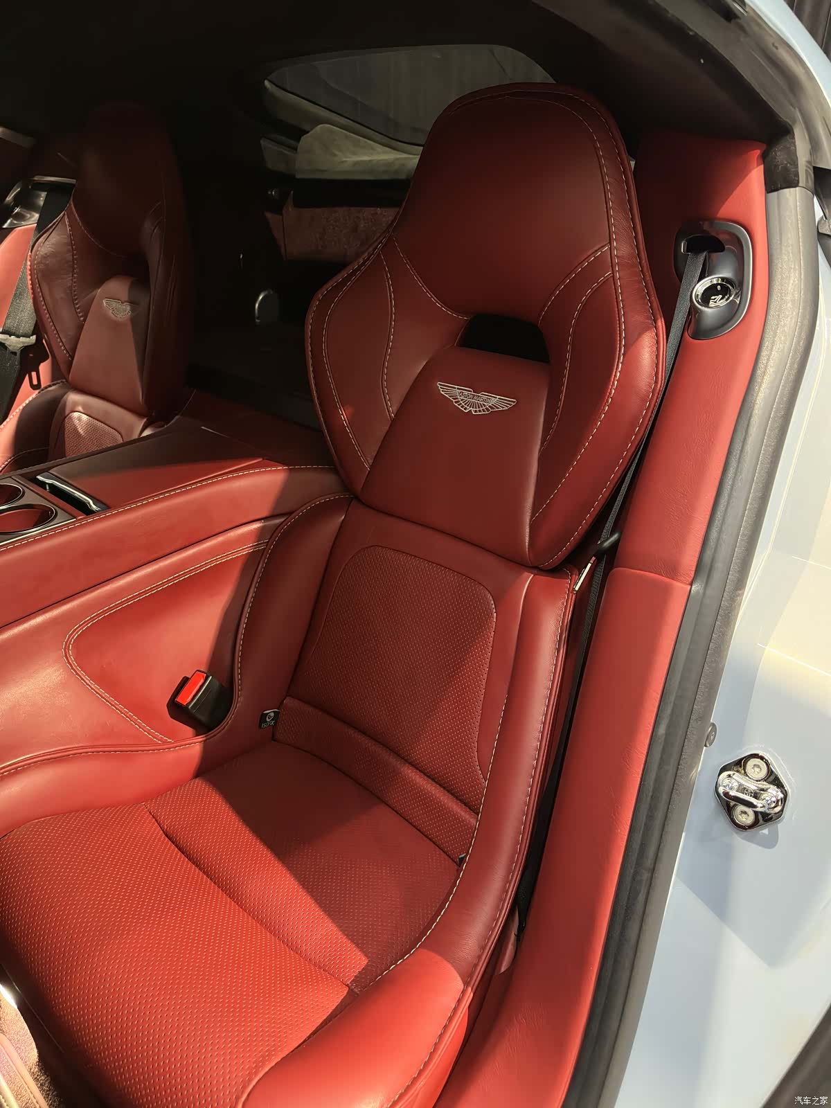 Aston Martin Rapide, 2016 16