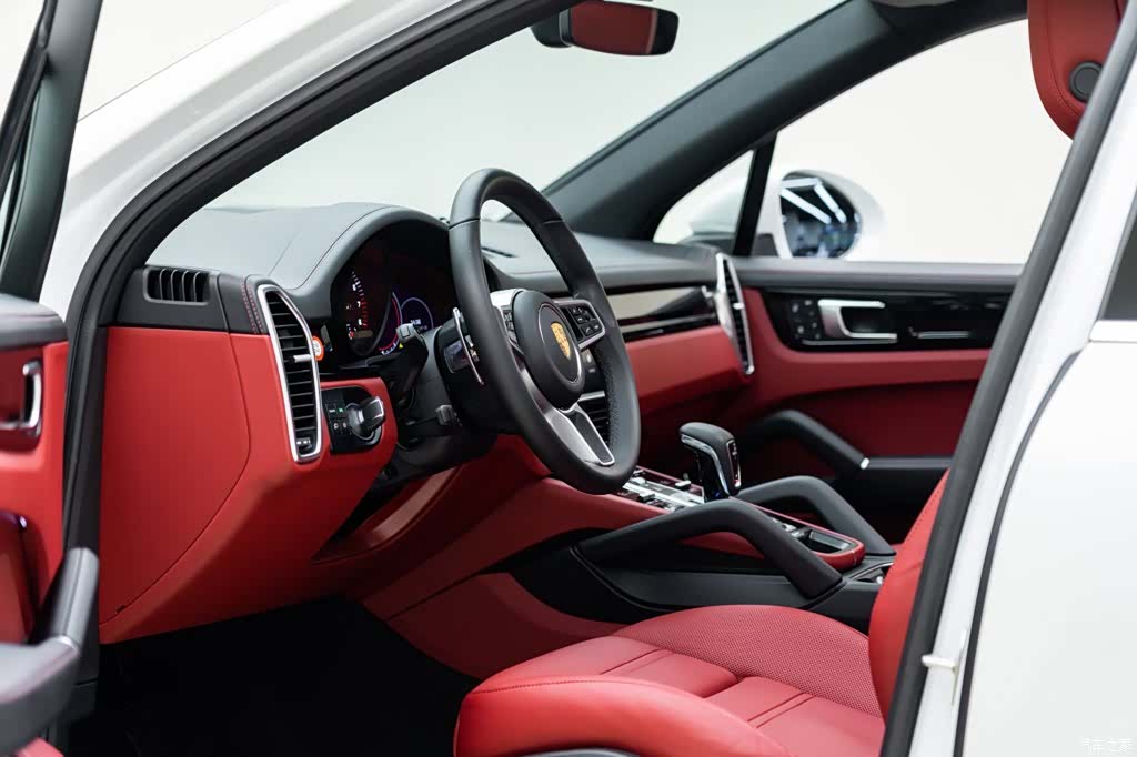 Porsche Cayenne, 2022 10