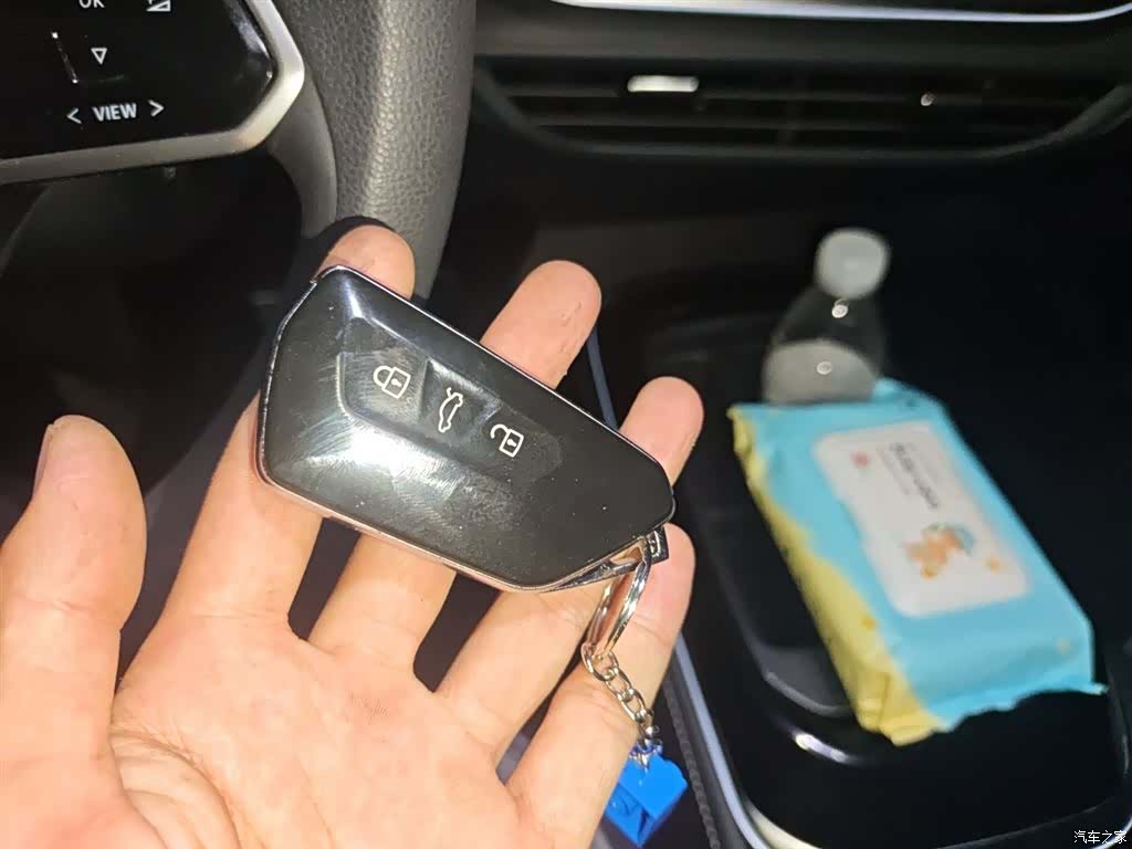 Volkswagen ID.4, 2024 9