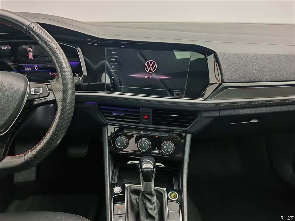 Volkswagen Sagitar, 2021 12