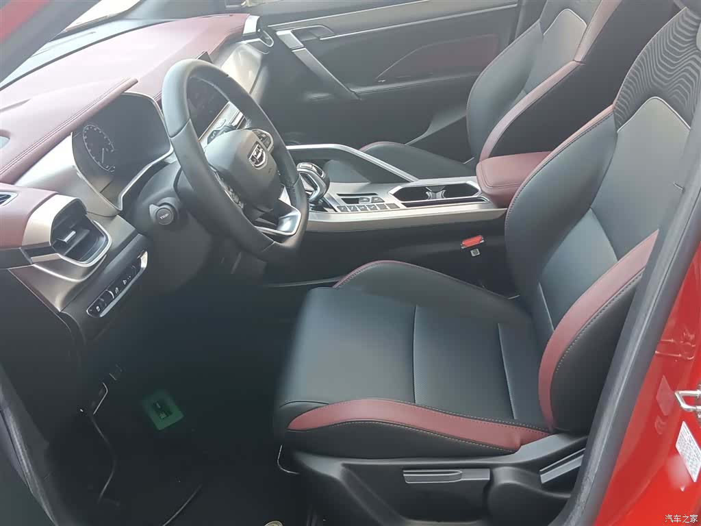 Geely Coolray, 2021 7