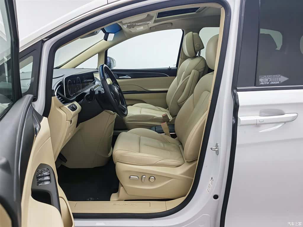Buick GL8, 2022 10