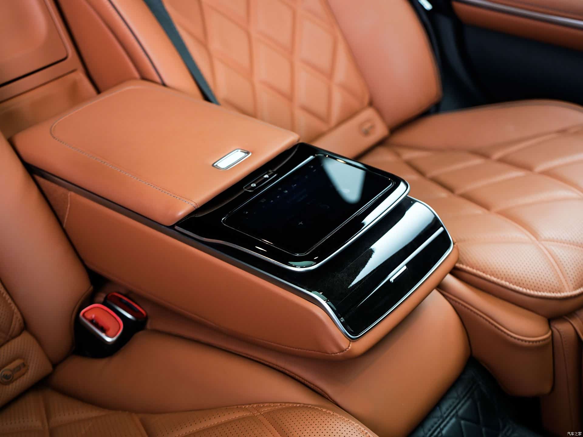 Maybach S-Class, 2023 23
