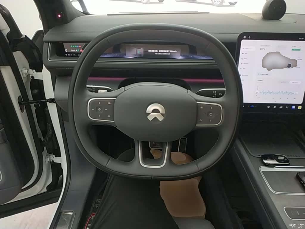NIO ES8, 2025 11
