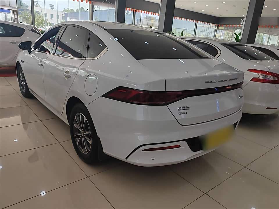 BYD Qin Yuan BYD Qin Yuan