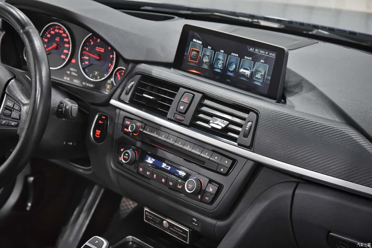 ALPINA B4, 2018 11