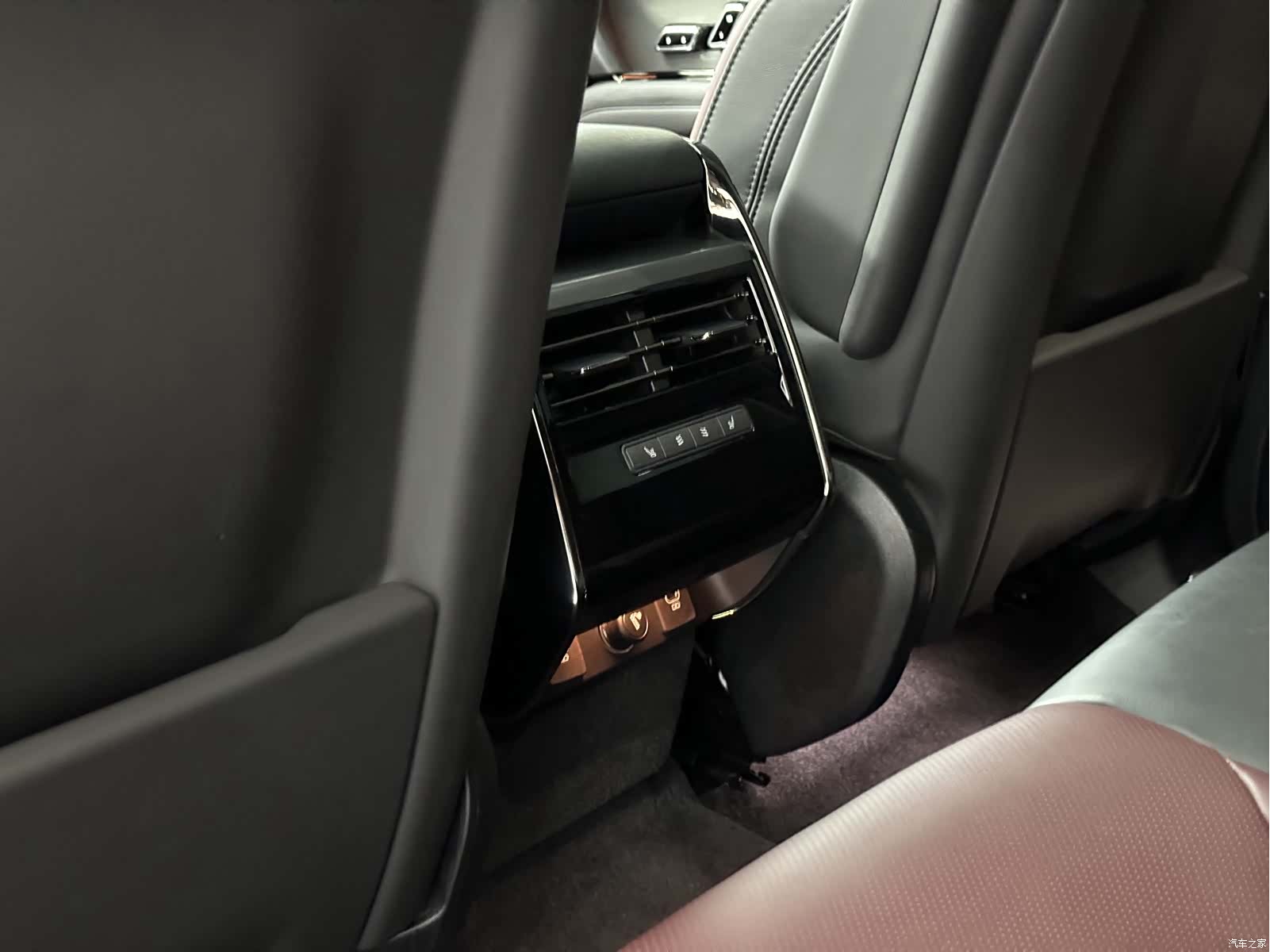 Land Rover Range Rover, 2024 18