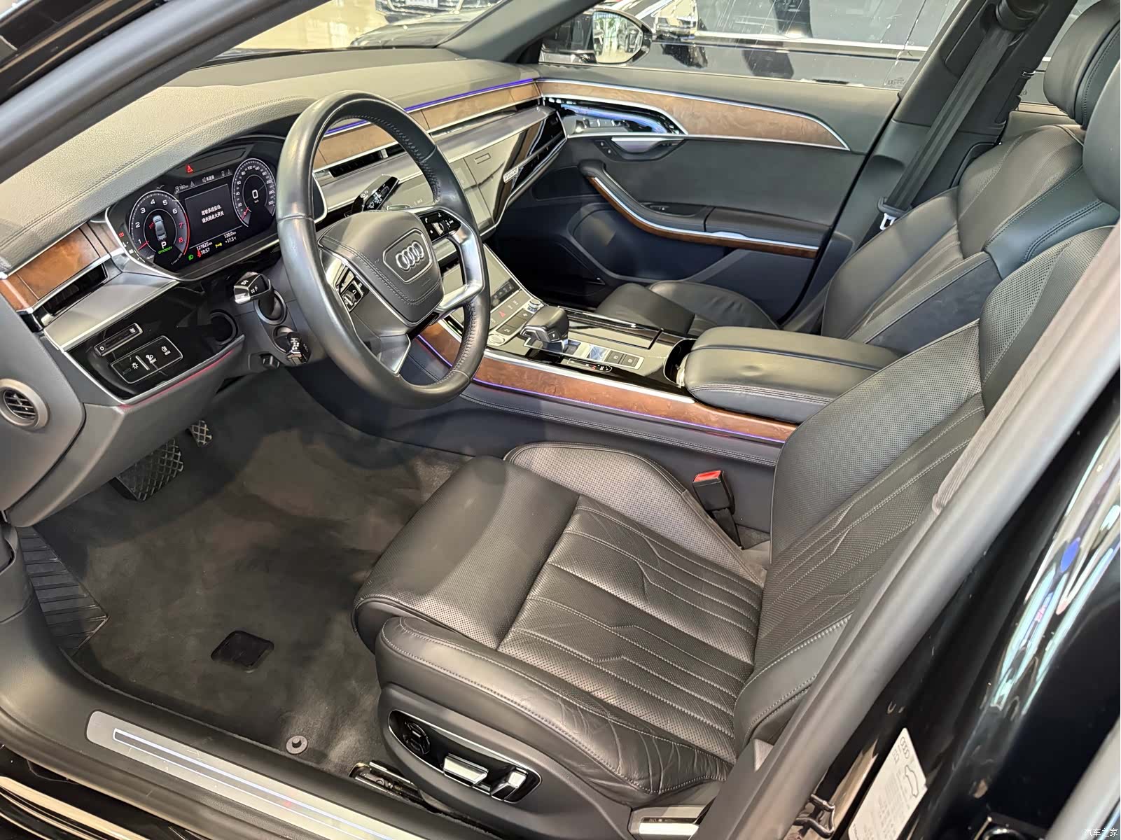 Audi A8L, 2018 10
