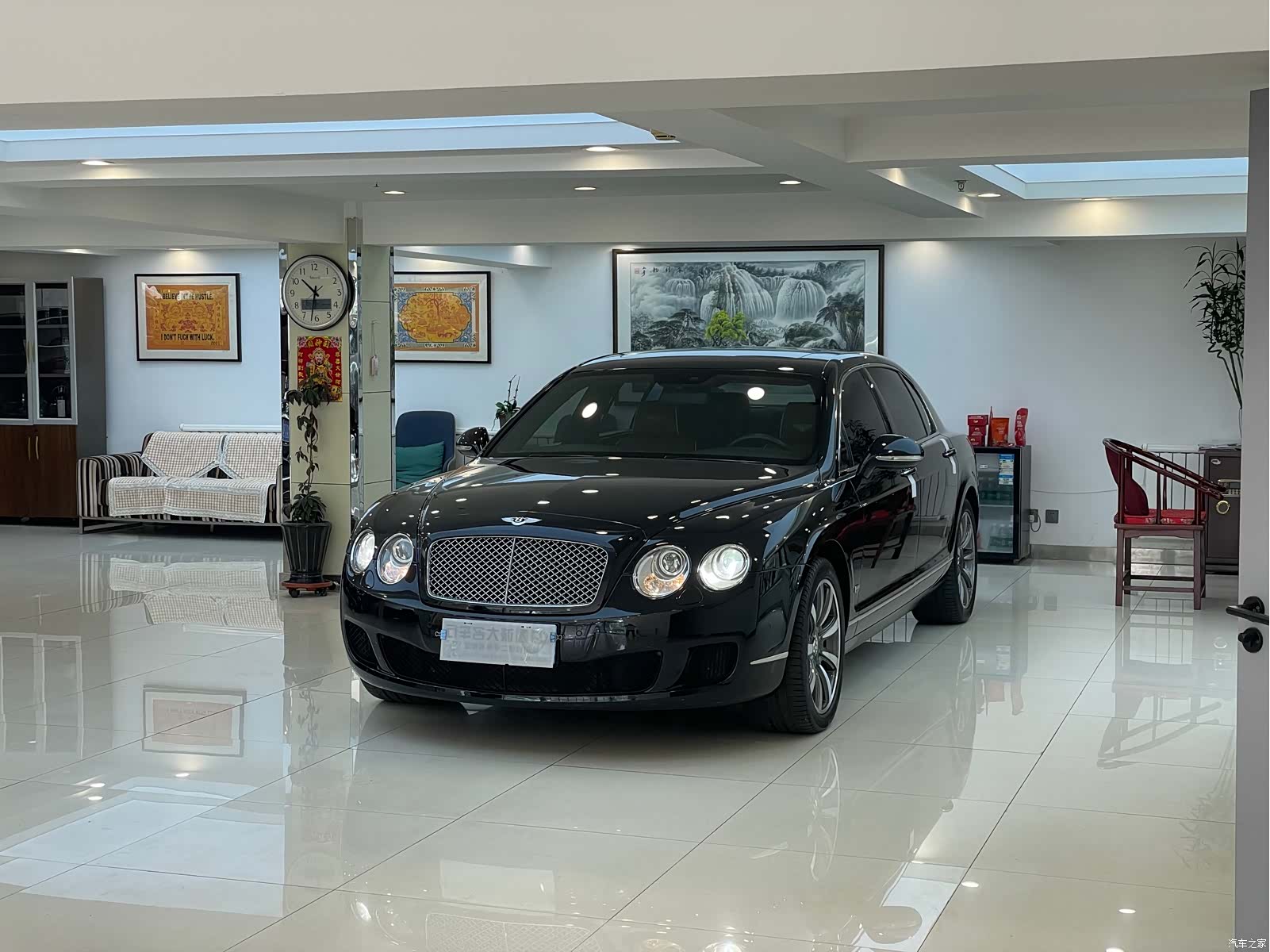 Bentley Flying Spur, 2012 1