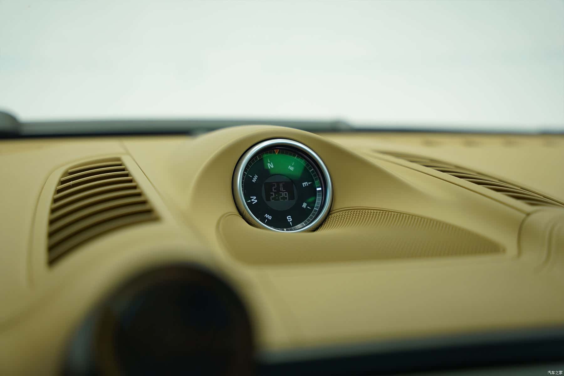 Porsche Cayenne, 2013 16
