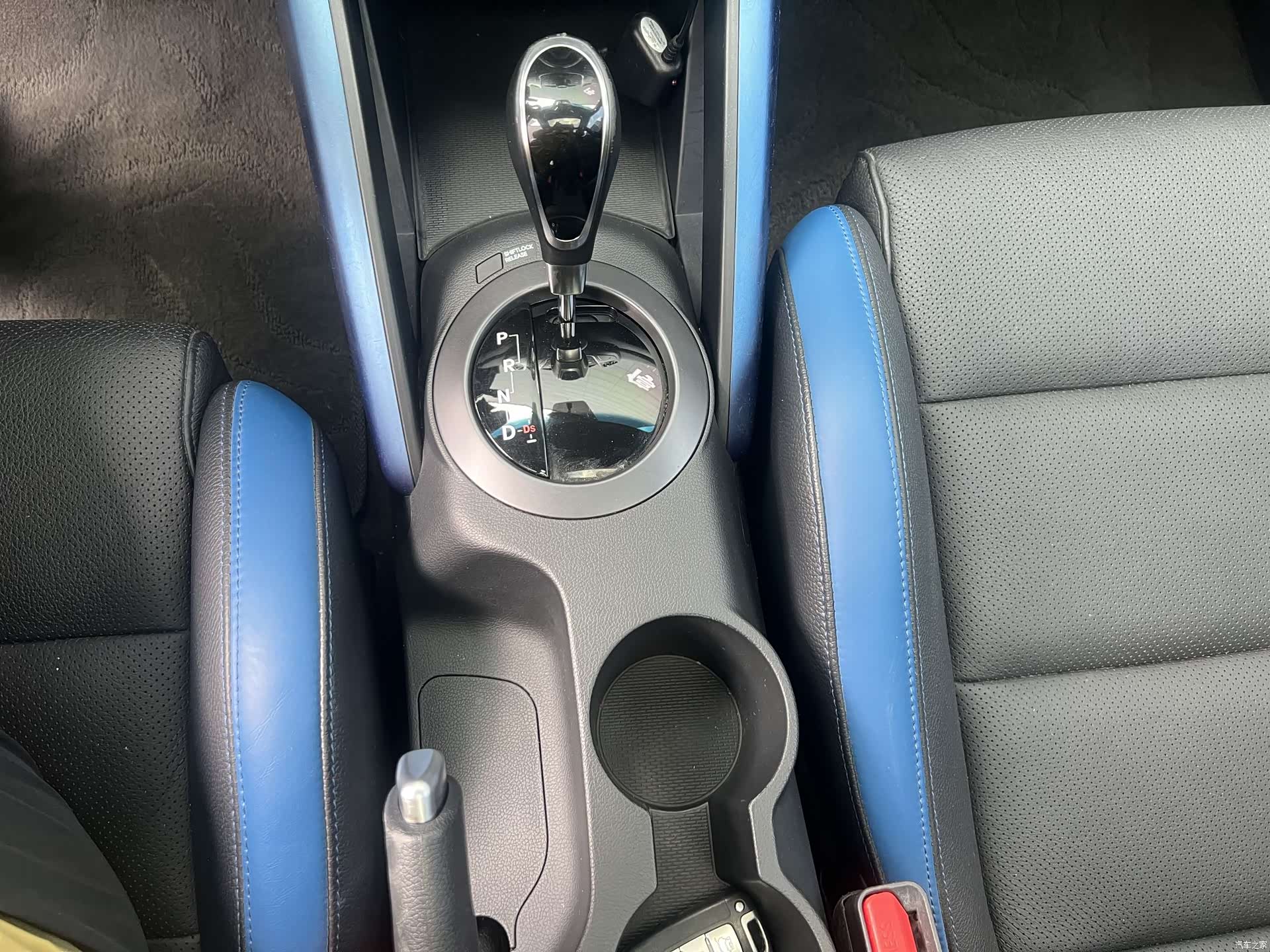 Hyundai Veloster, 2016 14
