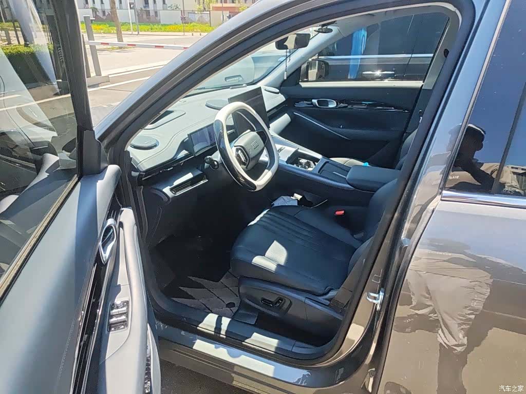 Geely Galaxy E5, 2025 14