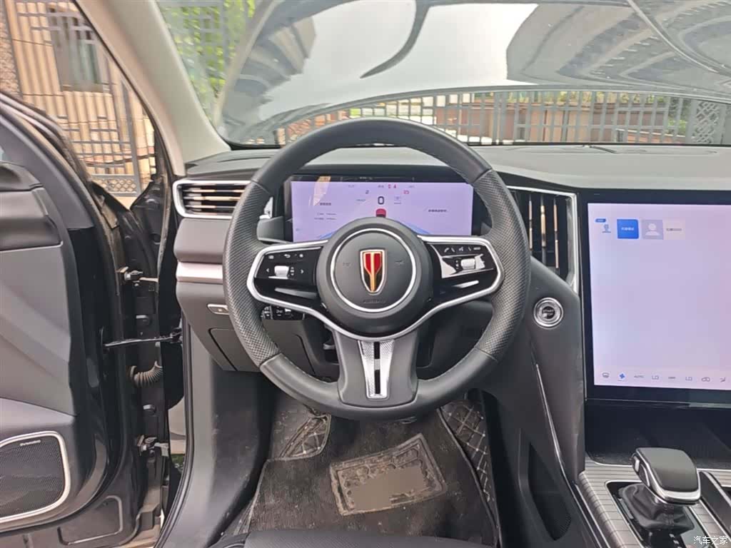 Hongqi HS7, 2024 11