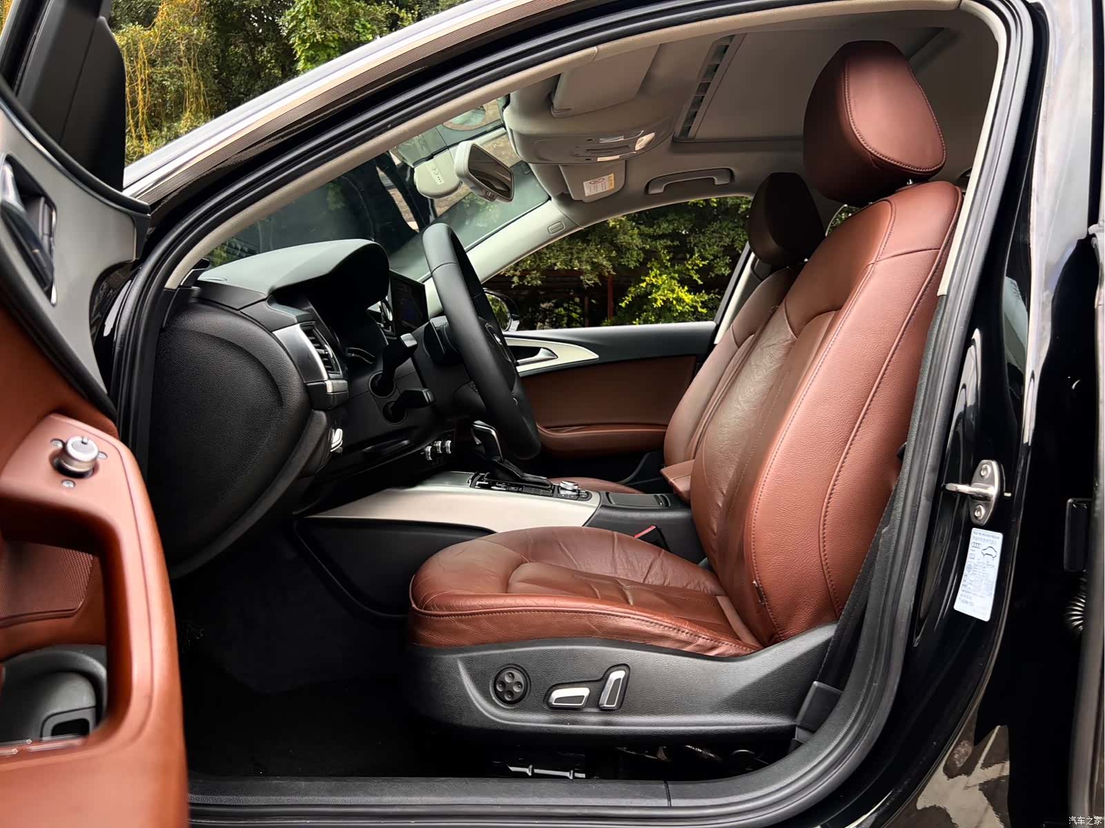 Audi A6L, 2018 12