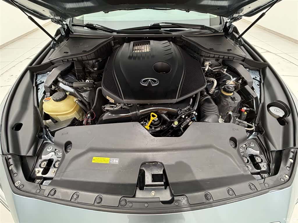 Infiniti Q50L, 2018 18