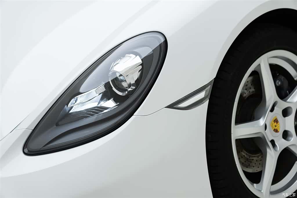 Porsche Boxster, 2017 все фото