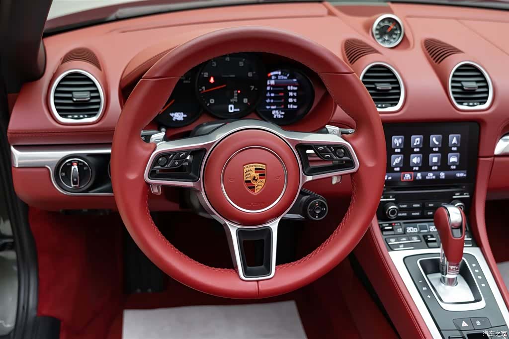 Porsche Boxster, 2022 11
