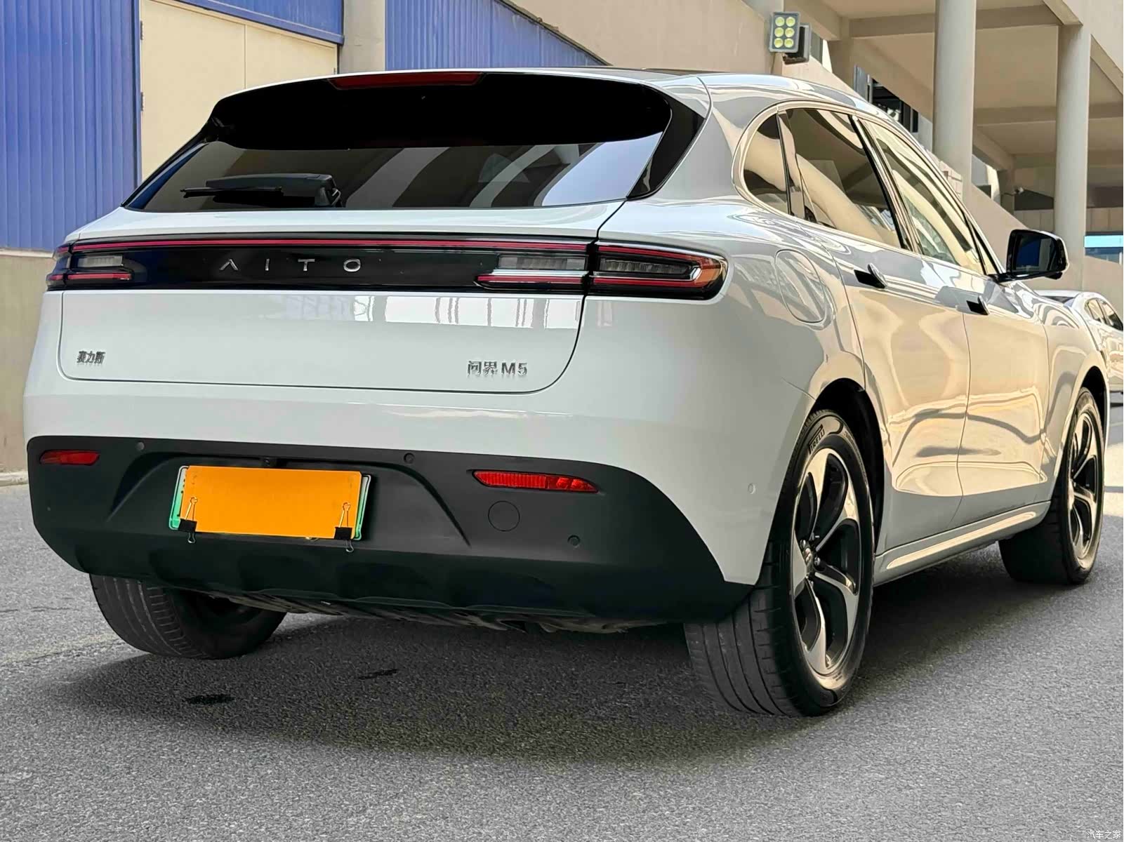 AITO M5, 2022 4