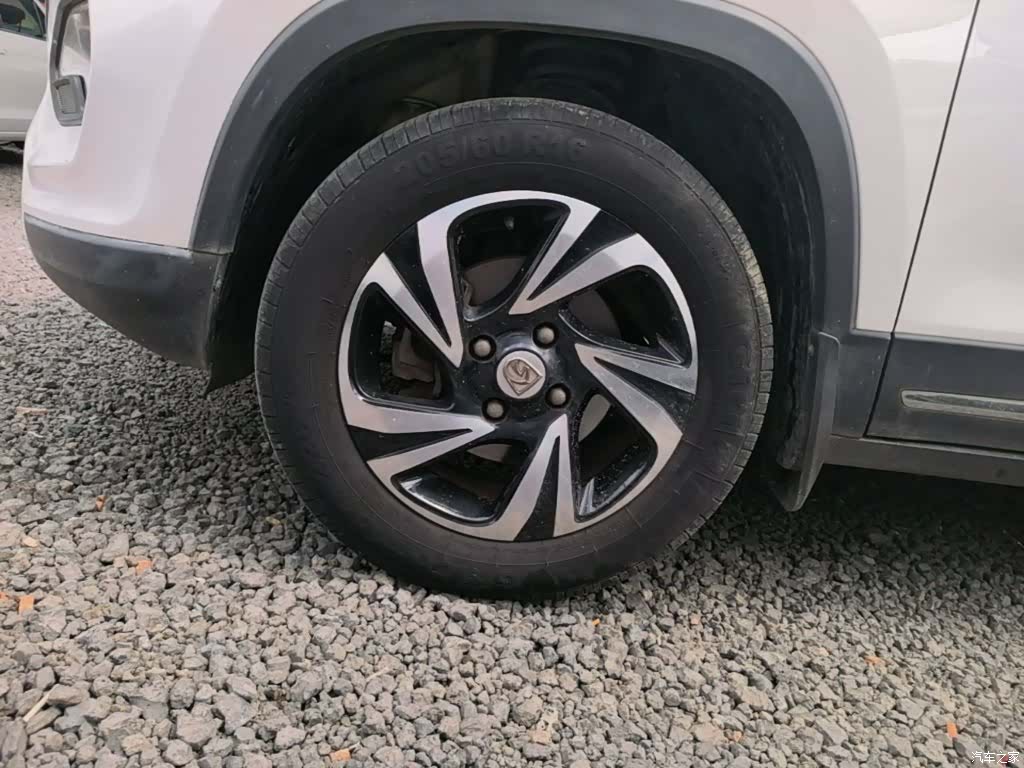 Wuling 510, 2017 23
