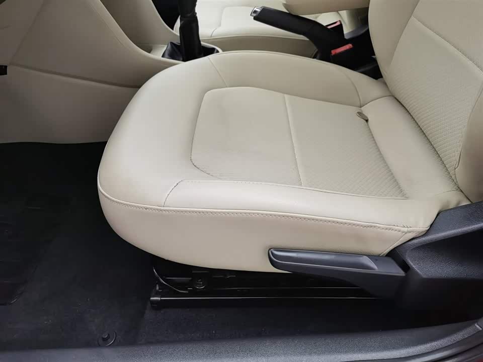 Skoda Xindong Skoda Xindong