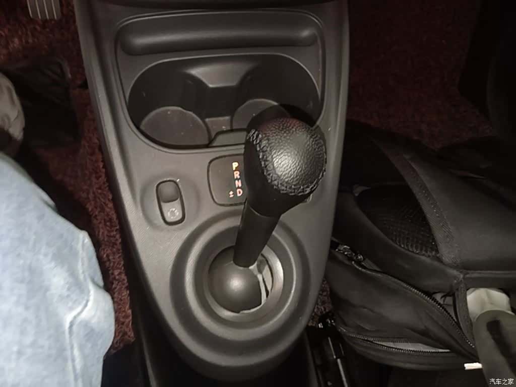 Smart Fortwo, 2018 14