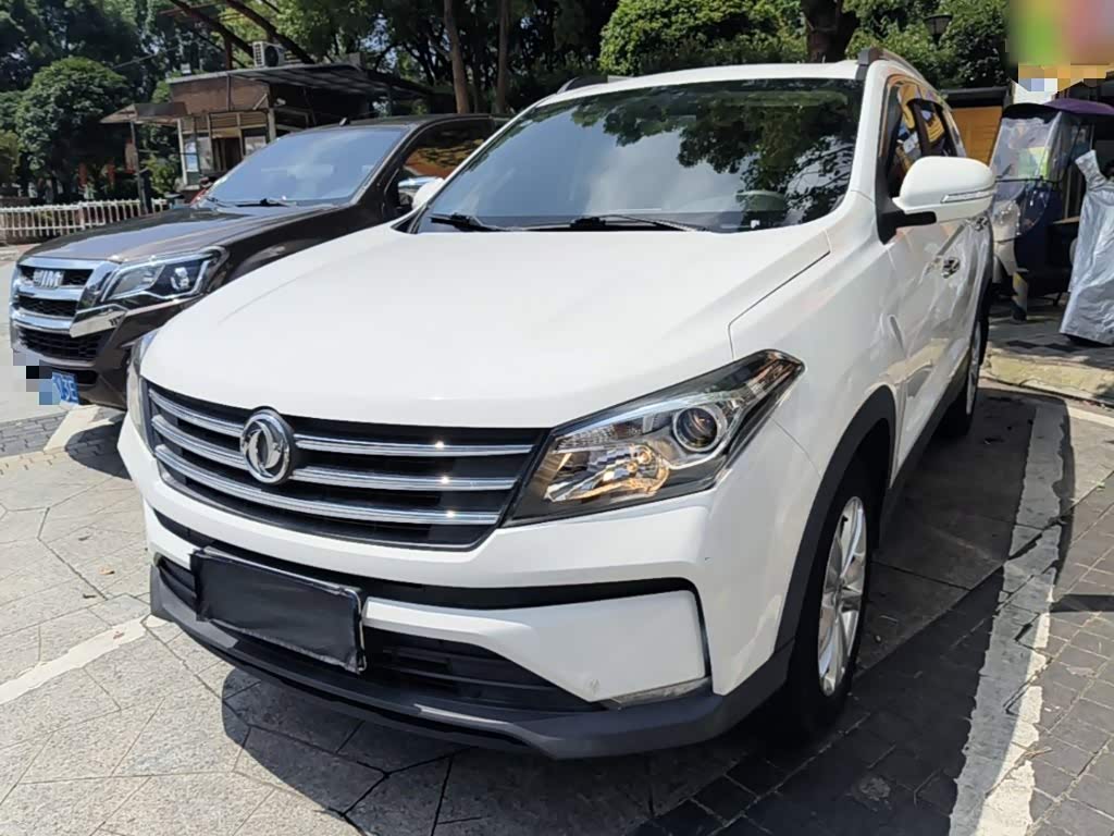 Dongfeng S560