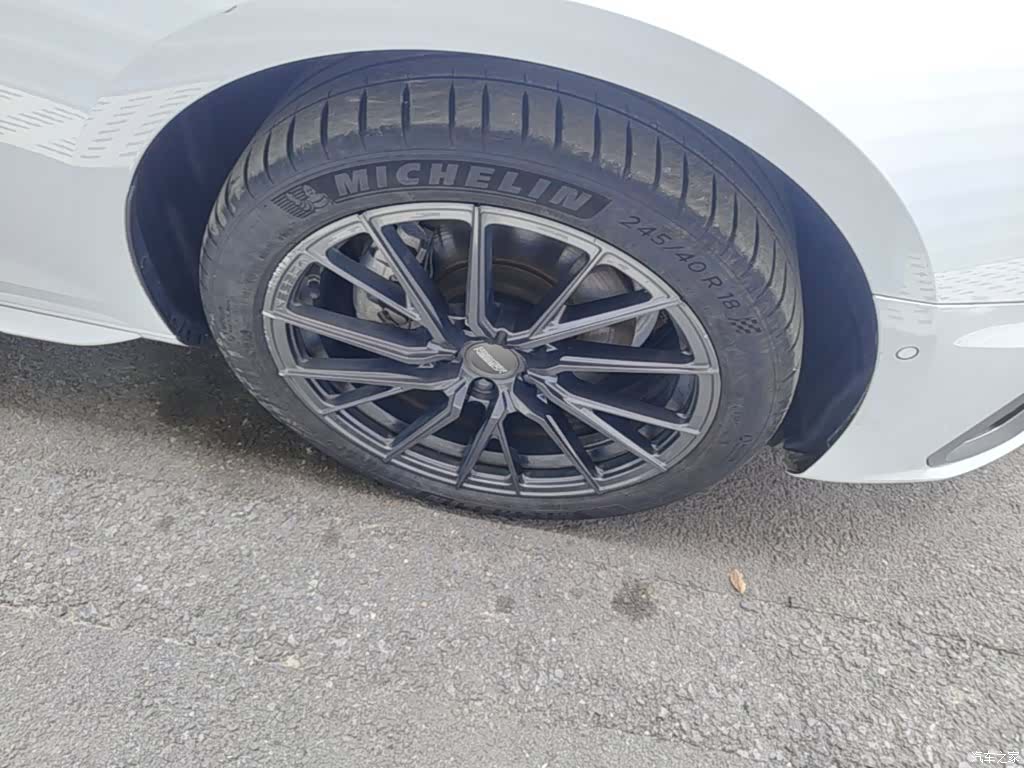 Audi A4L, 2021 14