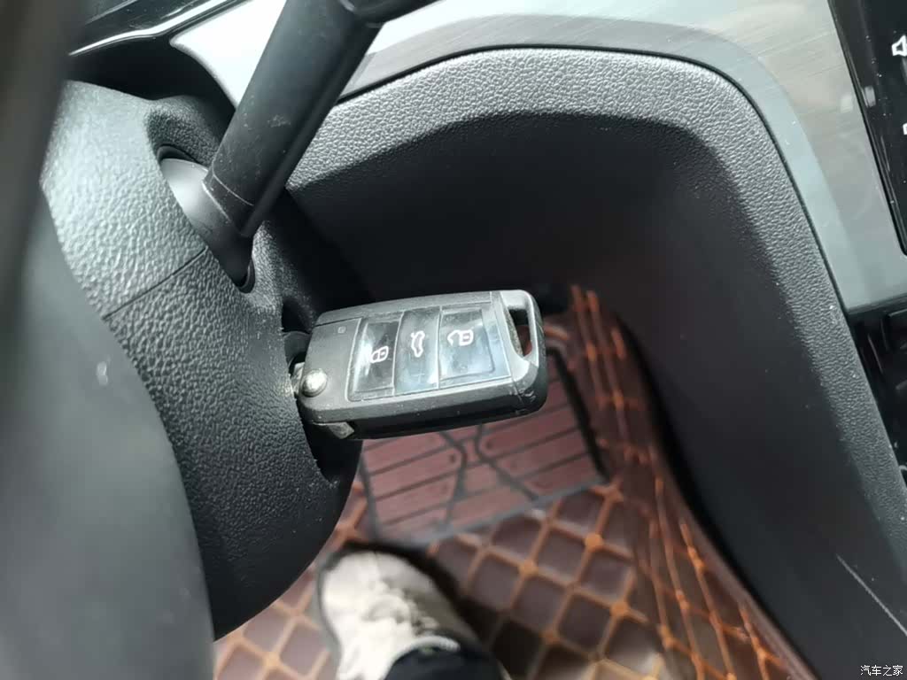 Volkswagen Lamando, 2016 9