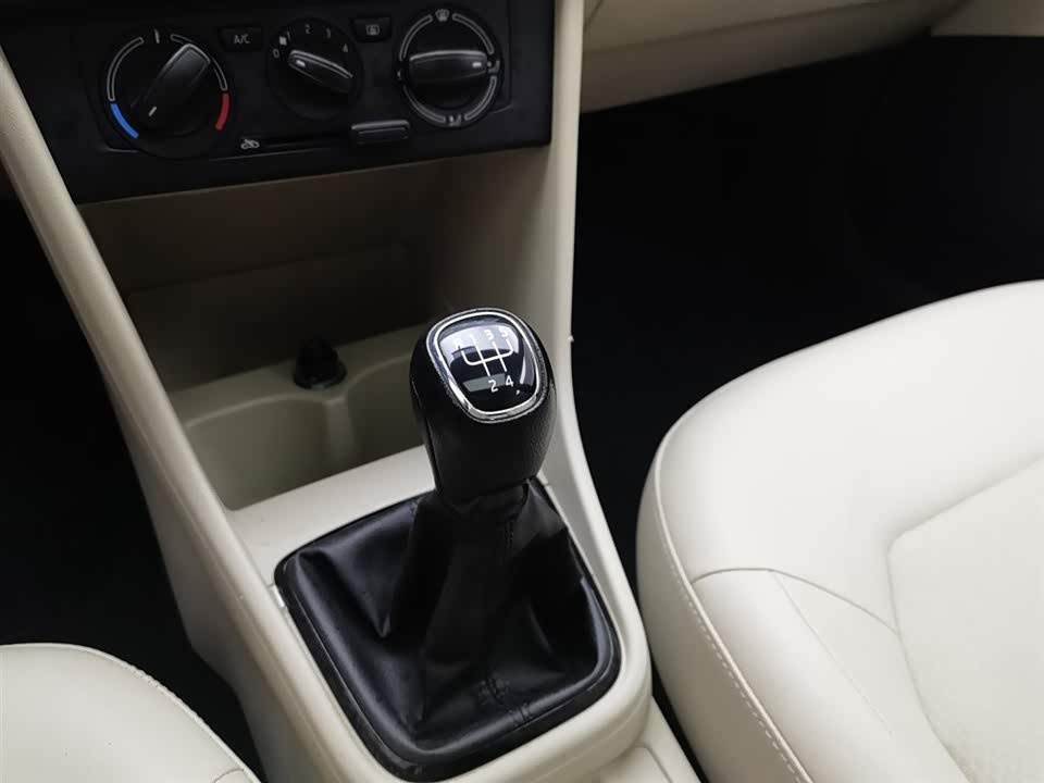 Skoda Xindong Skoda Xindong