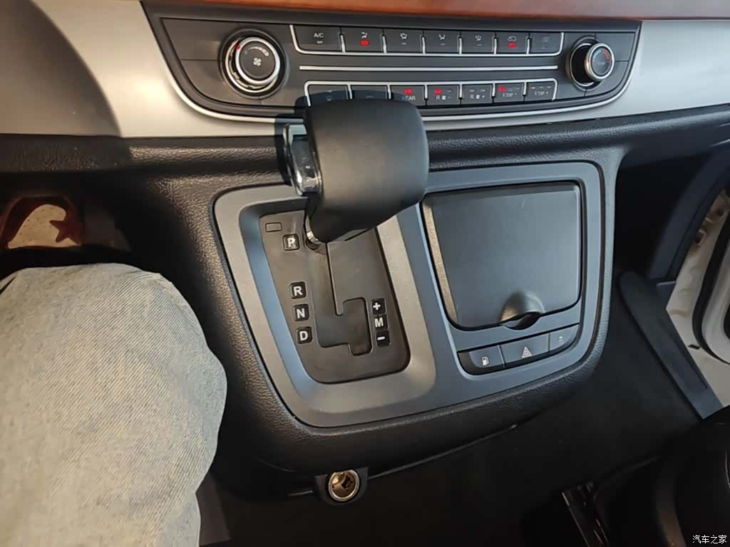 Maxus G10, 2016 14