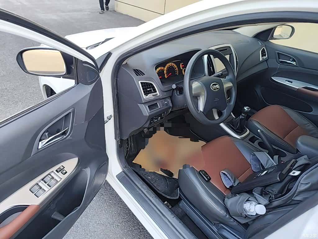 BYD F3, 2016 16