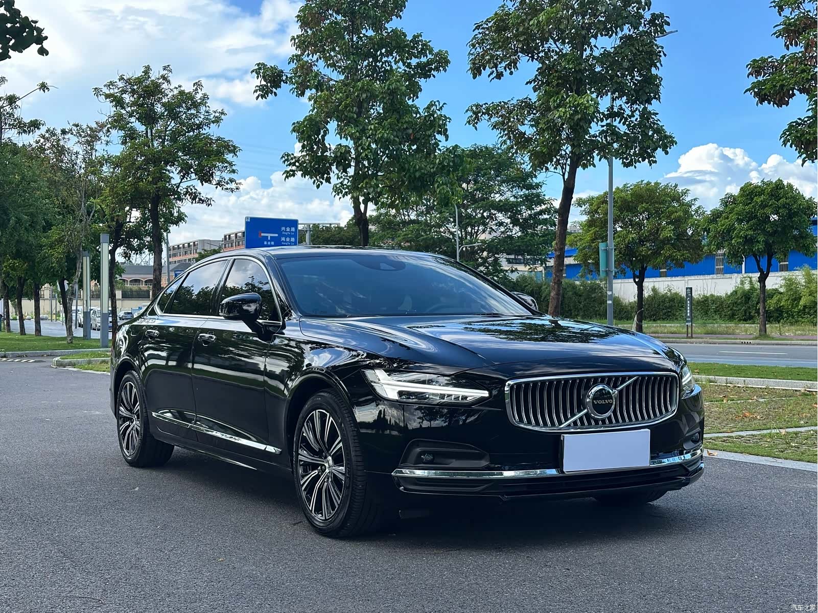 Volvo S90, 2021 3