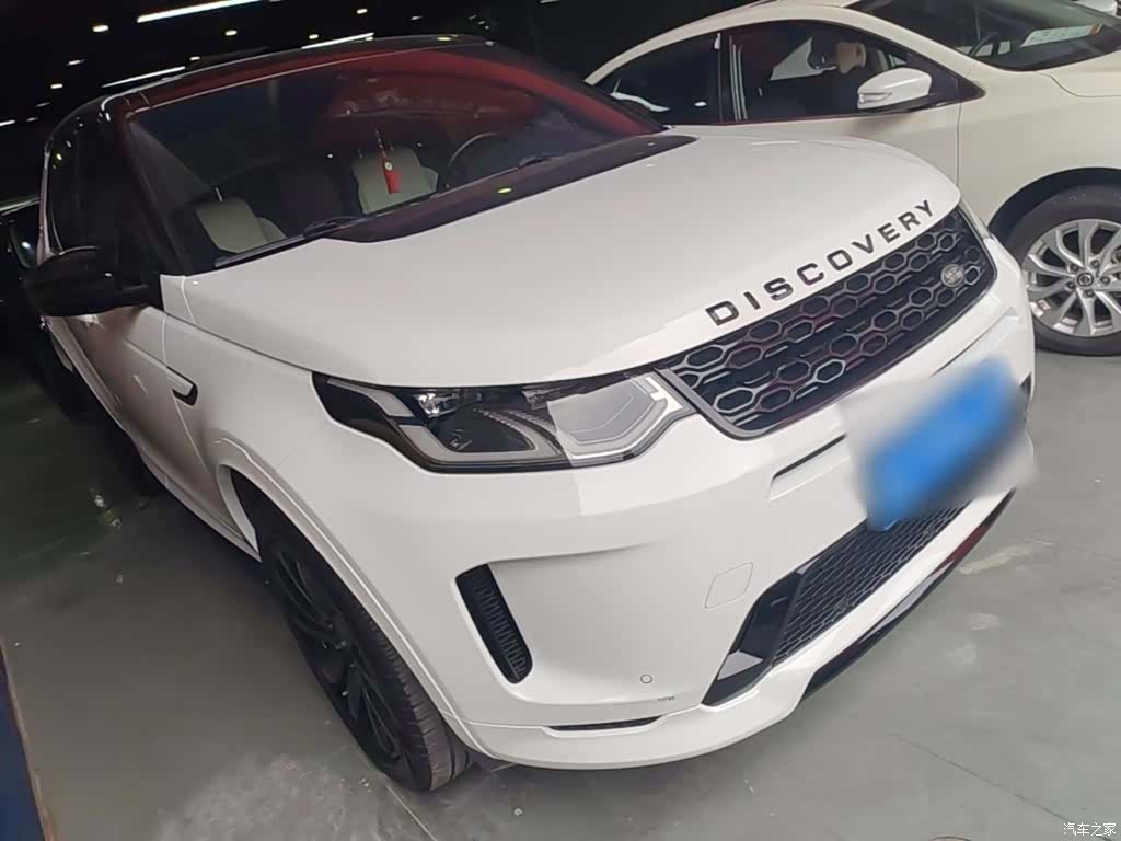 Land Rover Discovery, 2021 4