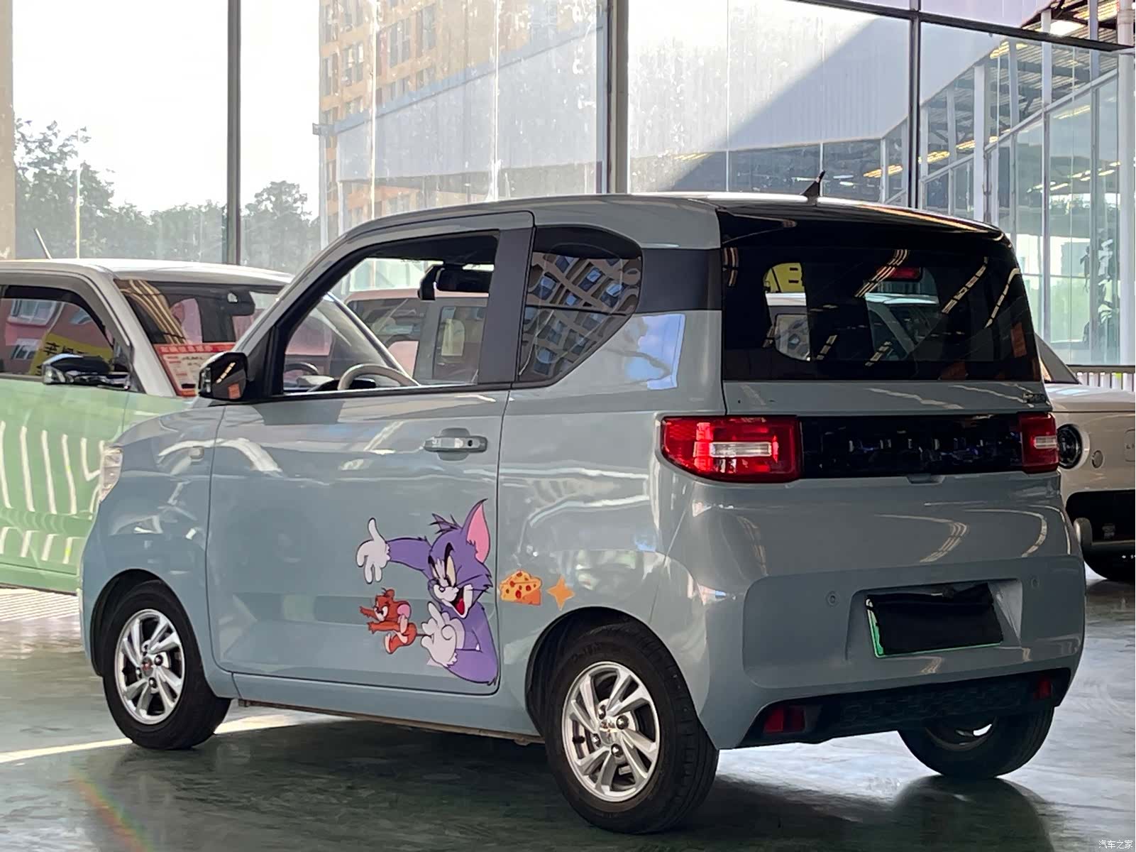 Wuling MINIEV, 2020 4