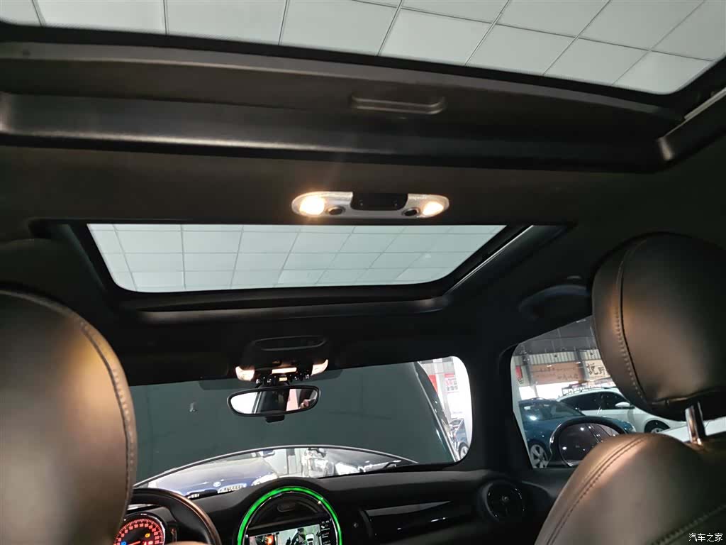 Mini Cooper, 2019 18