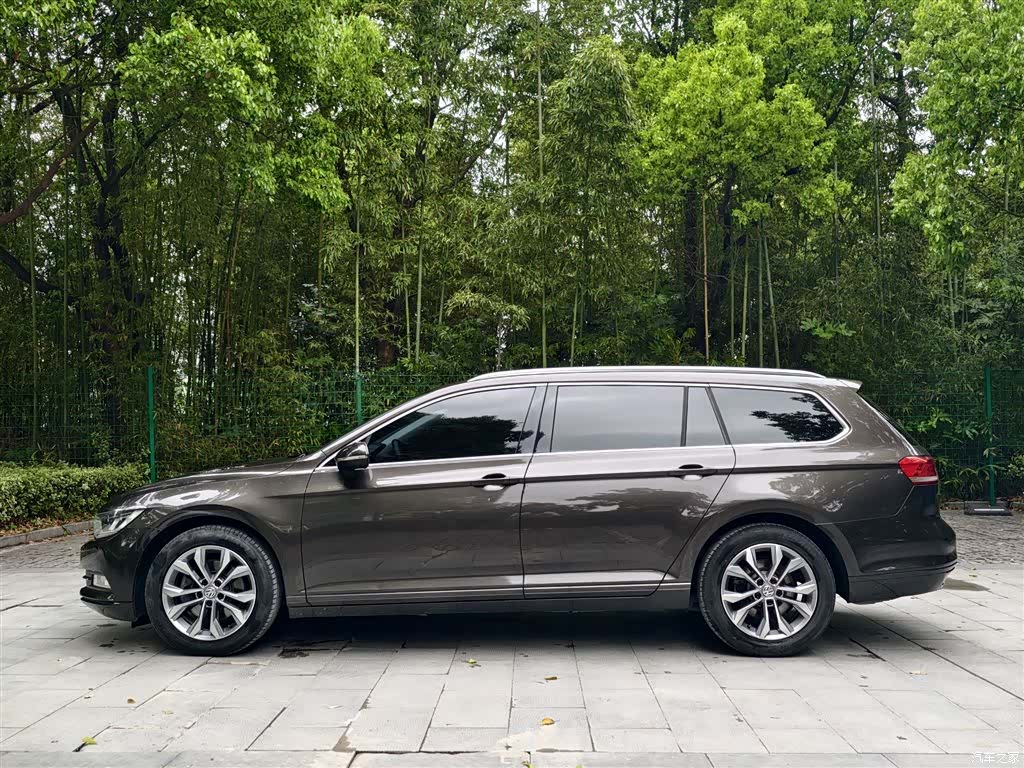 Volkswagen Variant, 2016 16