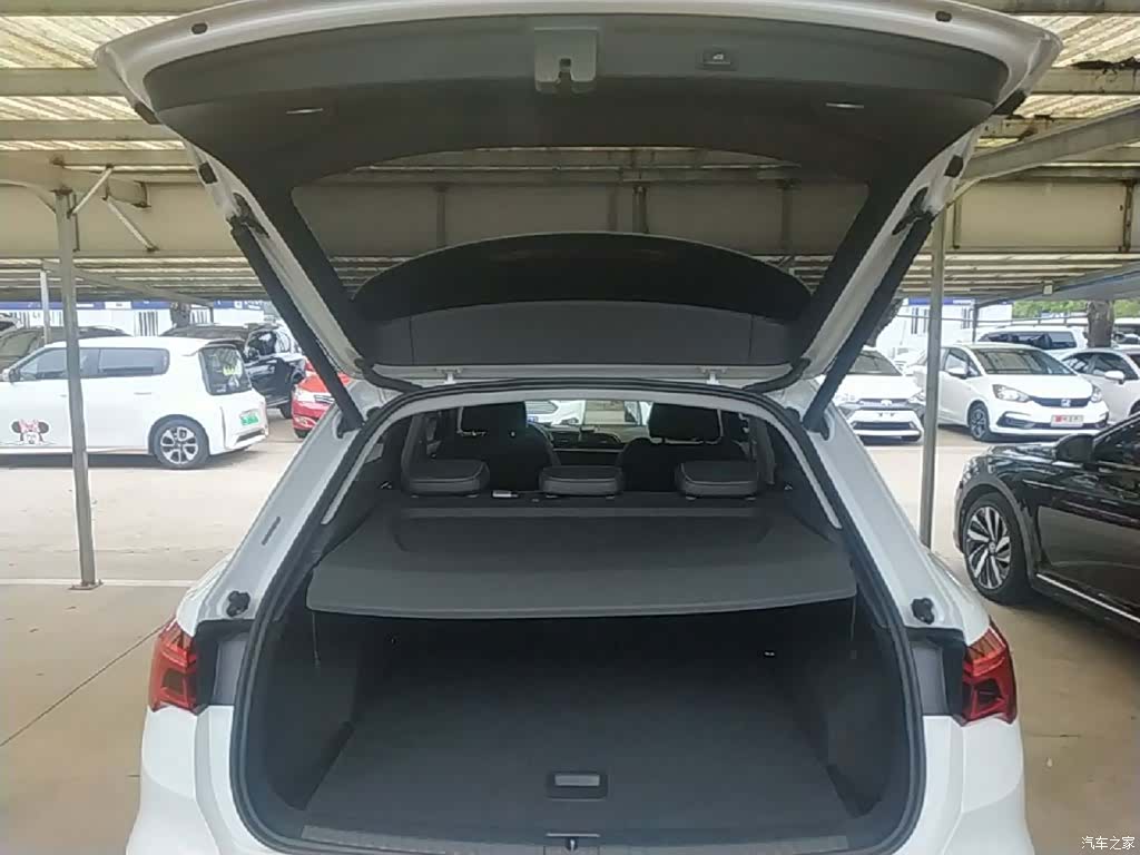 Audi Q3, 2019 19
